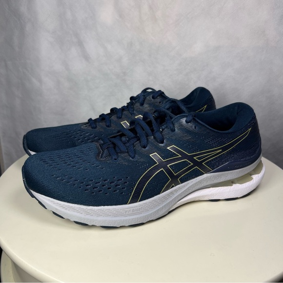 Asics Gel Kayano 28 Womens 10 Navy Yellow Running Sneakers super clean - Picture 1 of 10